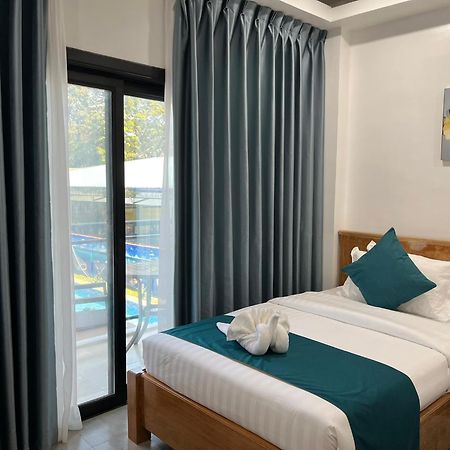 Ocean Star Hotel 科隆 外观 照片