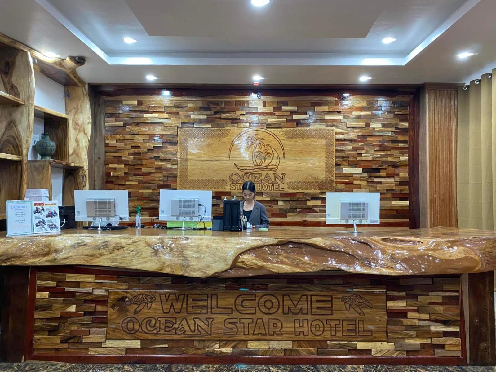 Ocean Star Hotel 科隆 外观 照片