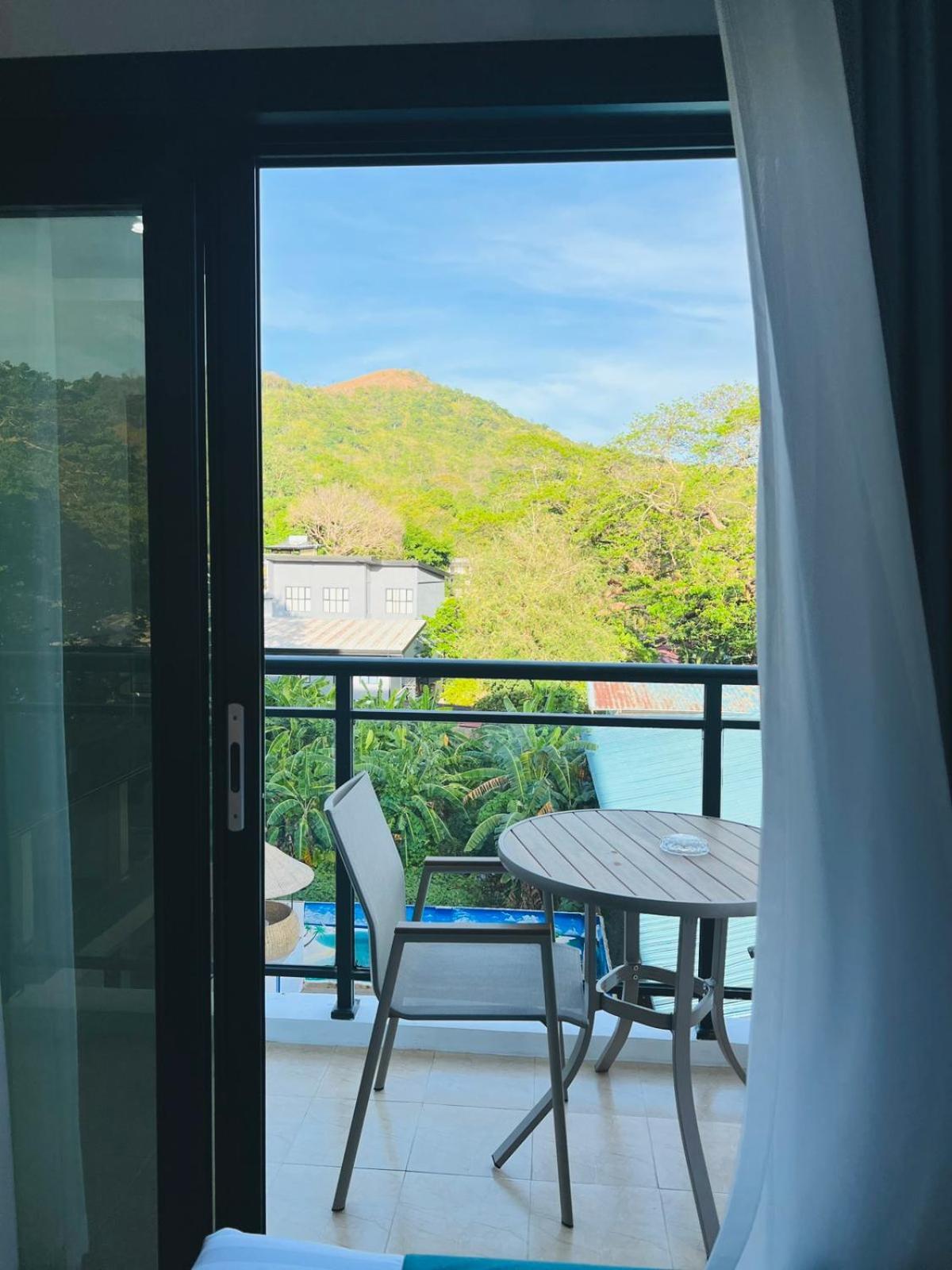 Ocean Star Hotel 科隆 外观 照片